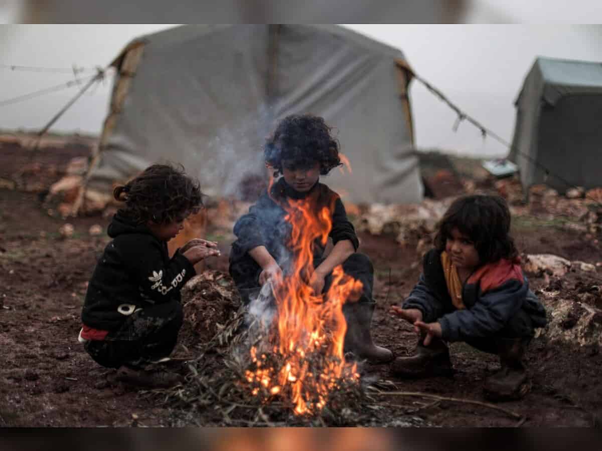 Syrians braces for cold winter amid fuel shortage