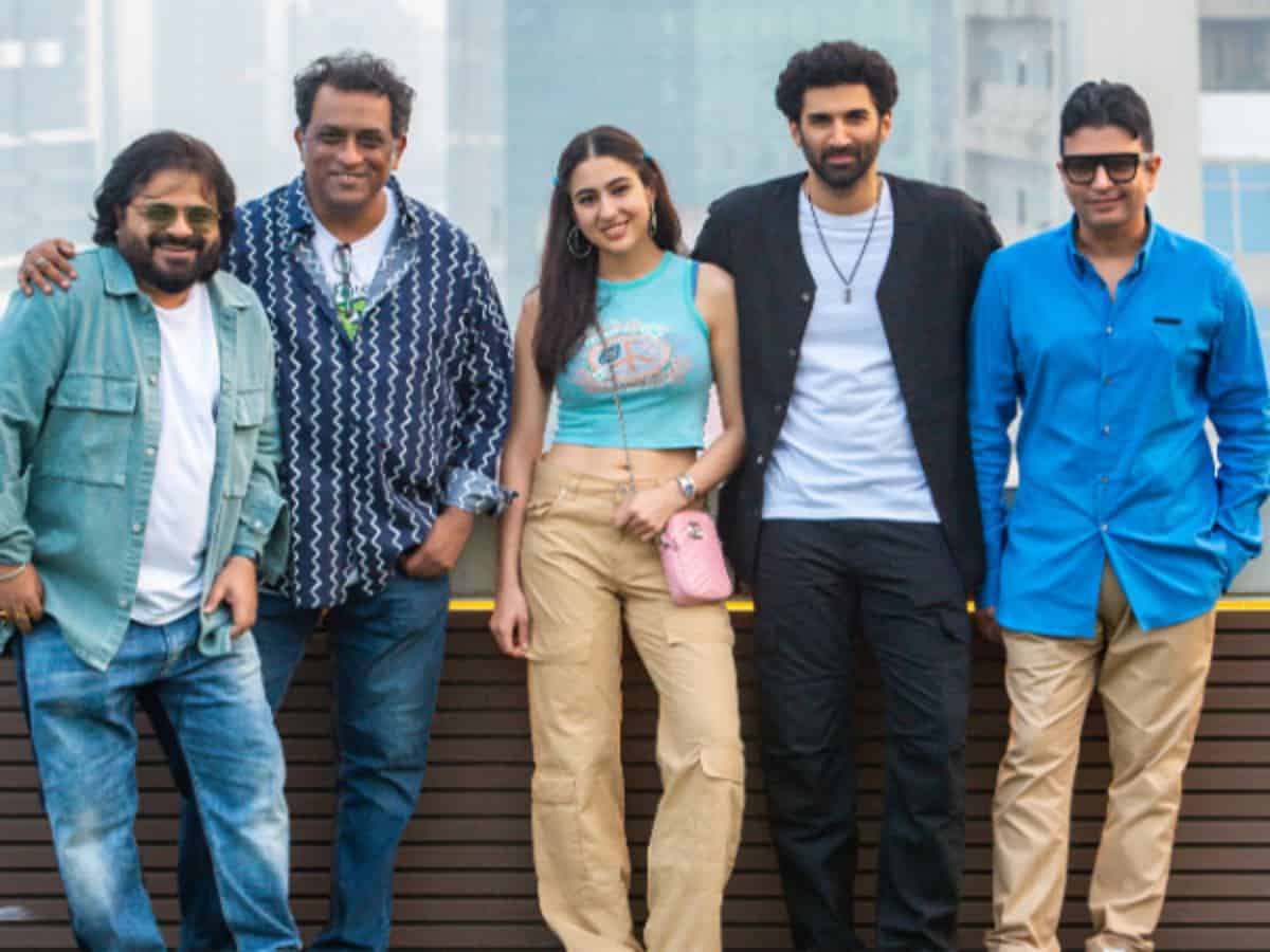 Sara Ali Khan all set to romance Aditya Roy Kapoor in Anurag Basu's 'Metro In Dino'