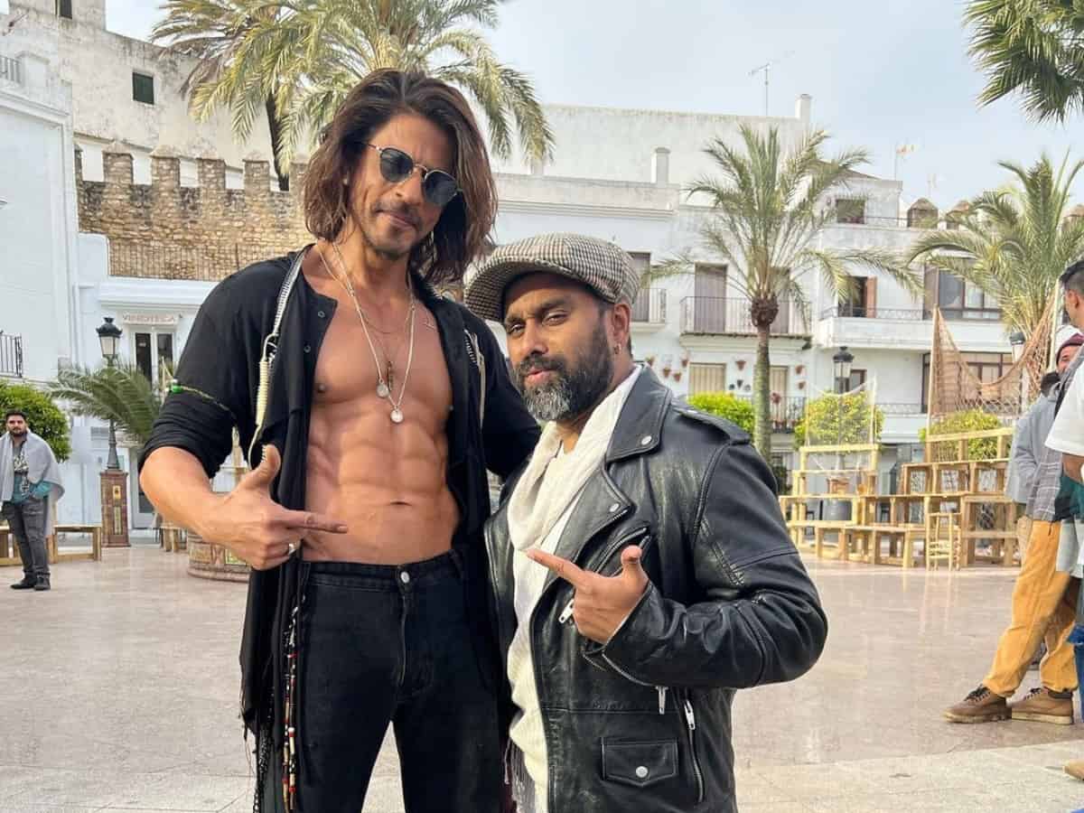 Shah Rukh Khan was too shy to show his abs: 'Jhoome Jo Pathaan' choreographer Bosco Martis