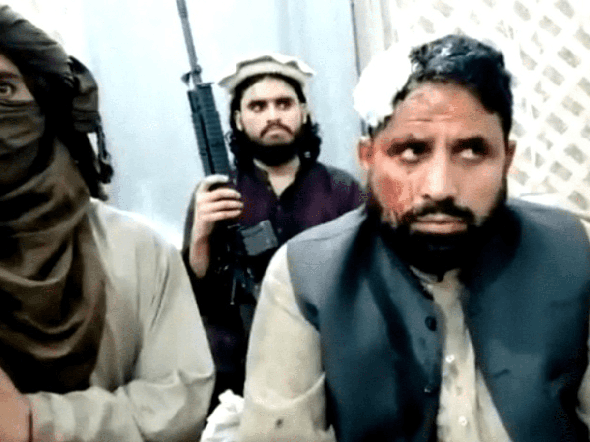 Terrorists seize police station in Pakistan, 2 cops dead