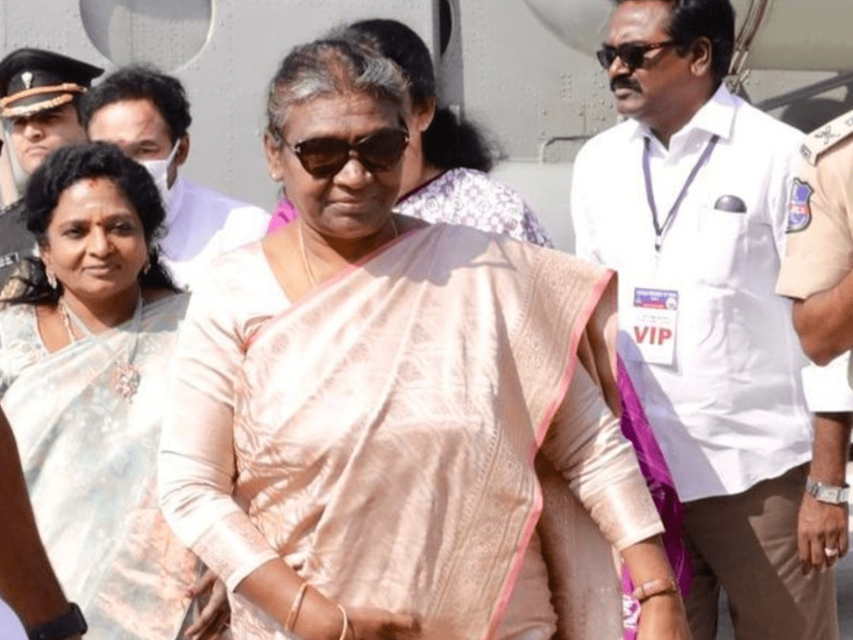 President Droupadi Murmu visits Yadadri temple, participates in special pooja