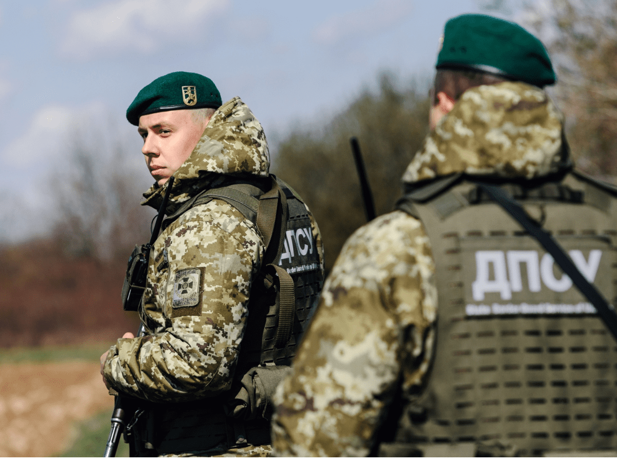 Ukraine boosts defence of border with Belarus