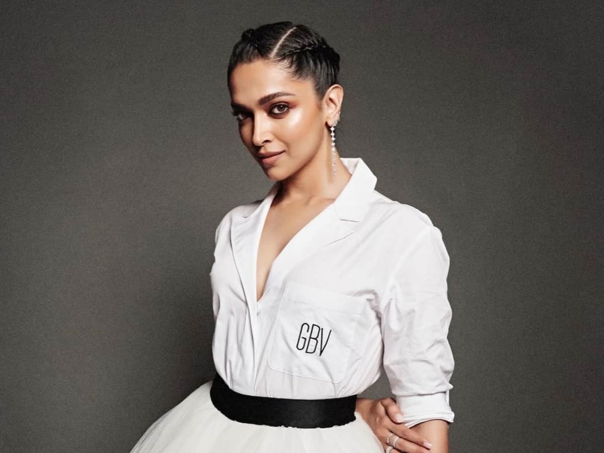 Highest-paid actress Deepika Padukone's HUGE Pathaan fee