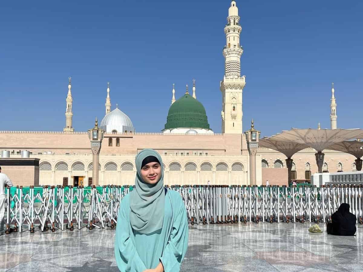 Jannat Zubair performs her first Umrah, shares pics from Madinah