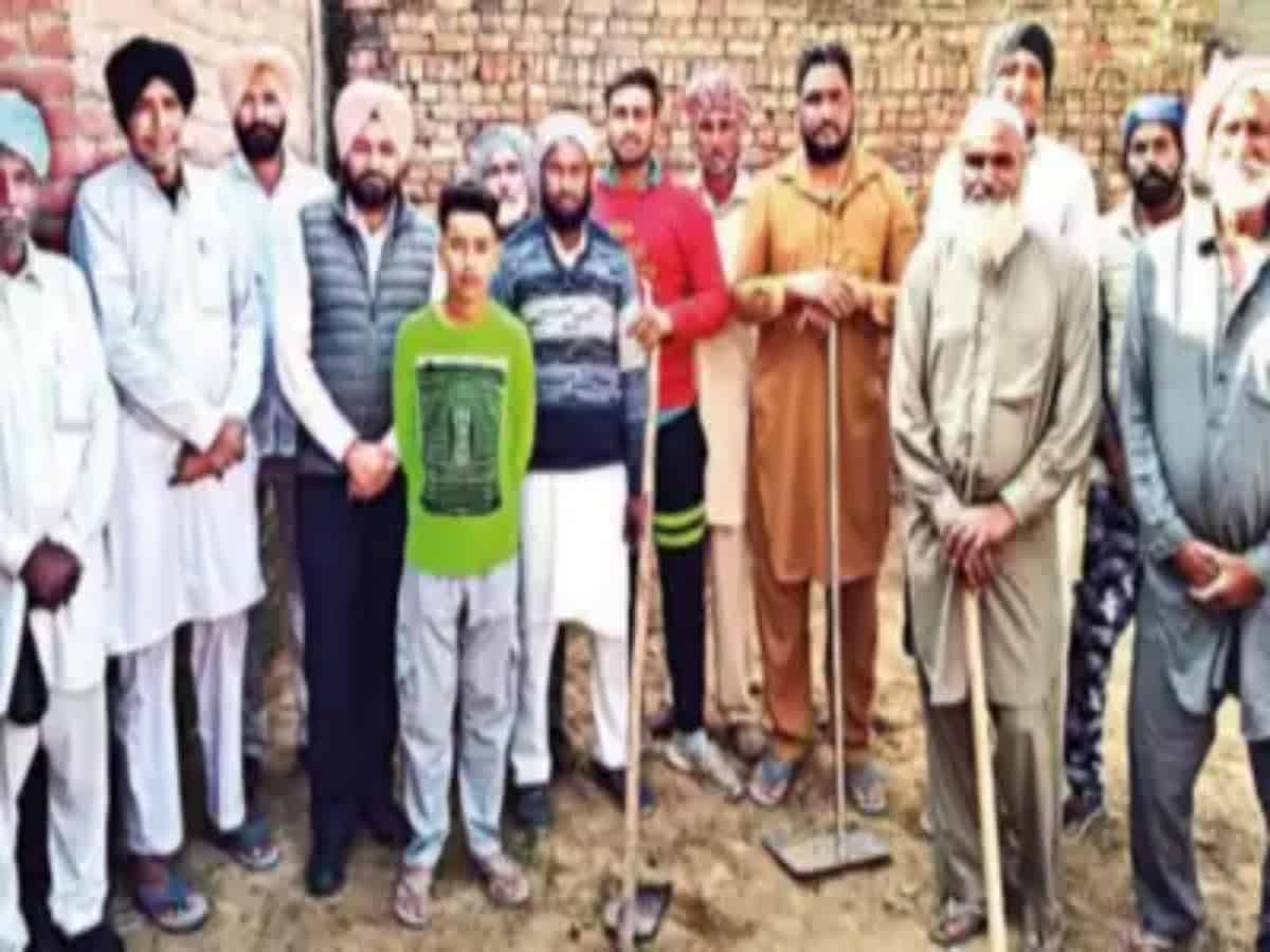 Punjab : Sikh family donates land for mosque; will help build it