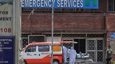 Delhi HC raps hospital for delaying report of woman seeking MTP of abnormal foetus