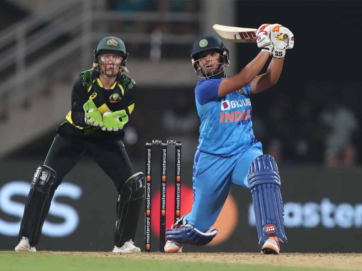 2nd T20I: Smriti, Richa power India to win over Australia , level series 1-1