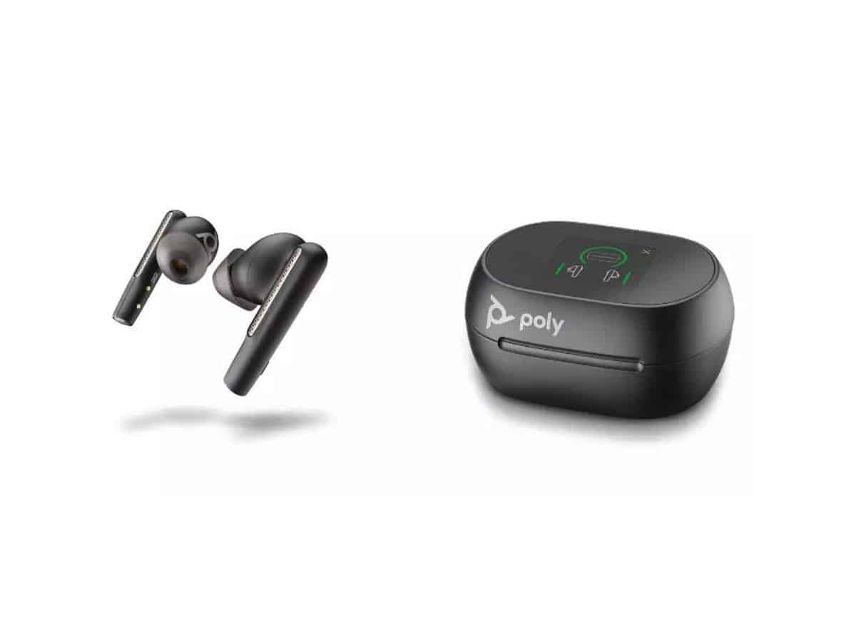 HP launches earbuds with touchscreen on charging case