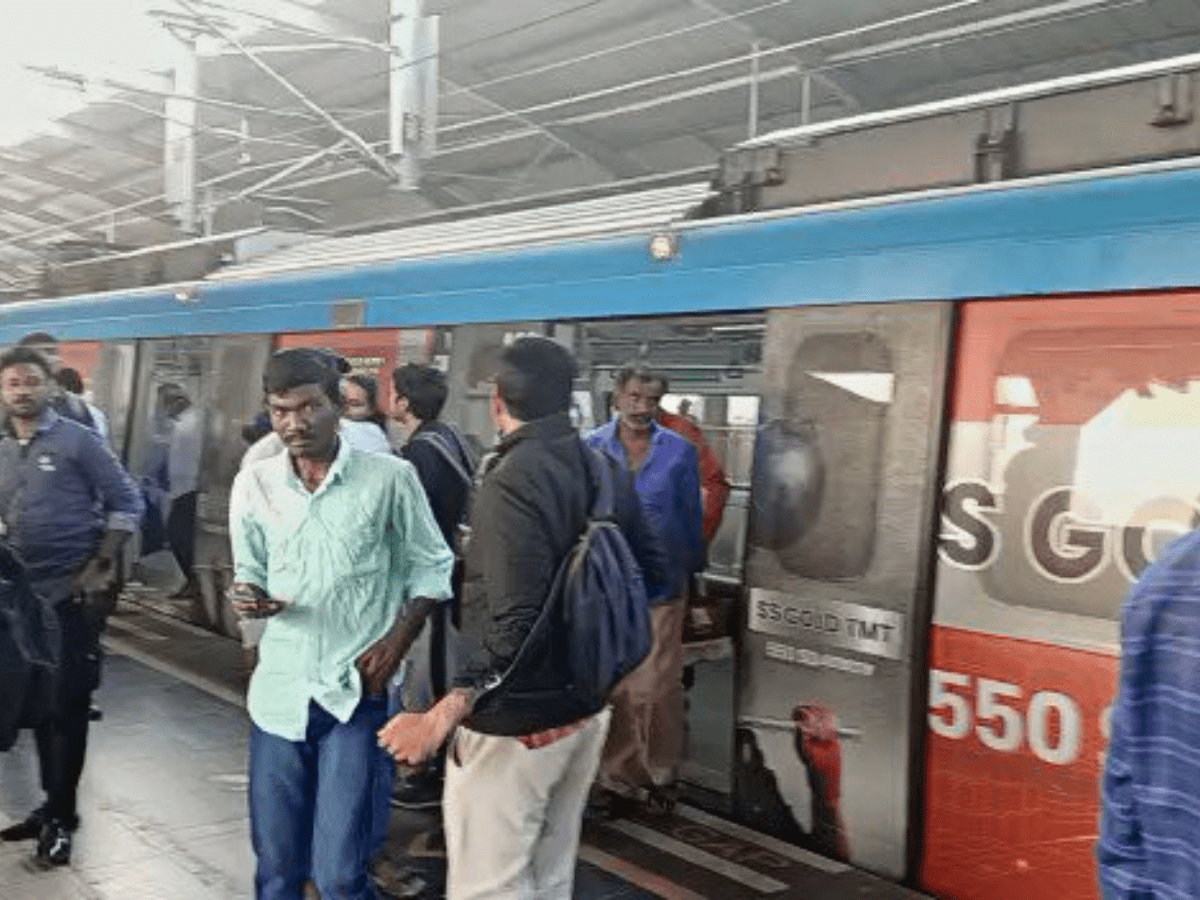 Technical Glitch Causes Hyderabad Metro Rail To Halt Trains Delayed