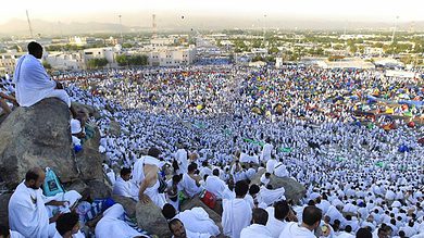 Saudi: Haj 2023 registration opens for residents, citizens