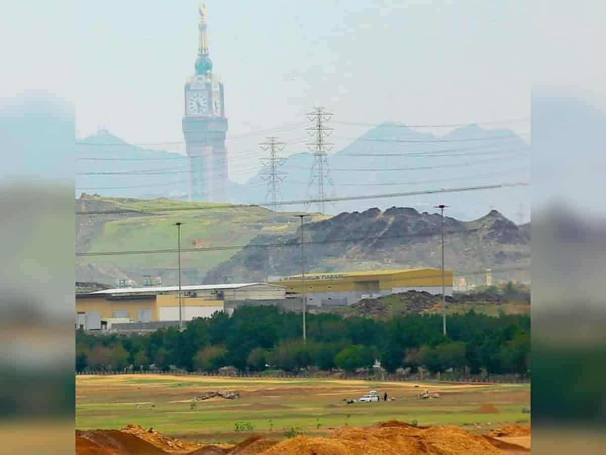 Saudi: Historical scene, green covered mountains of Makkah Al-Mukarramah