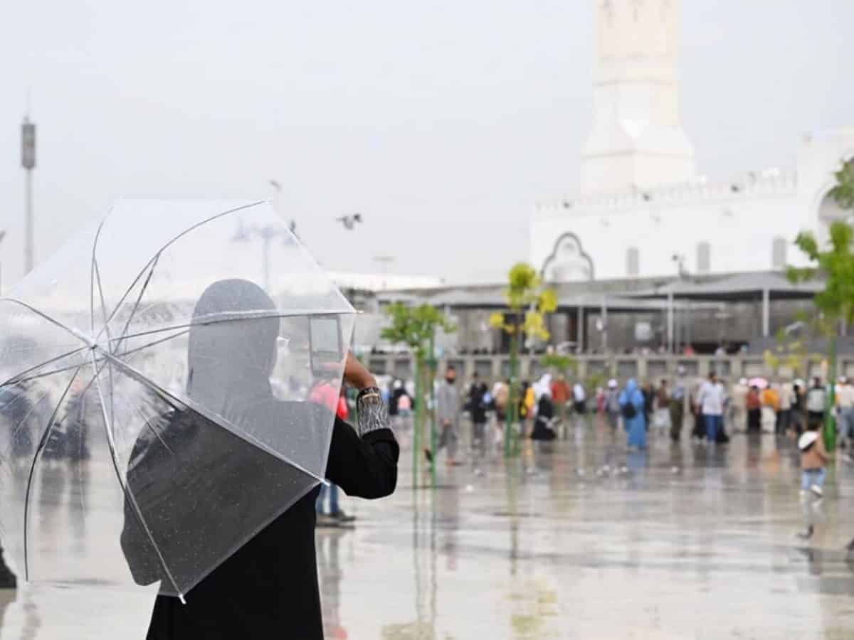 Saudi: Most regions to witness rainfall until Tuesday, snow likely to fall in Tabuk