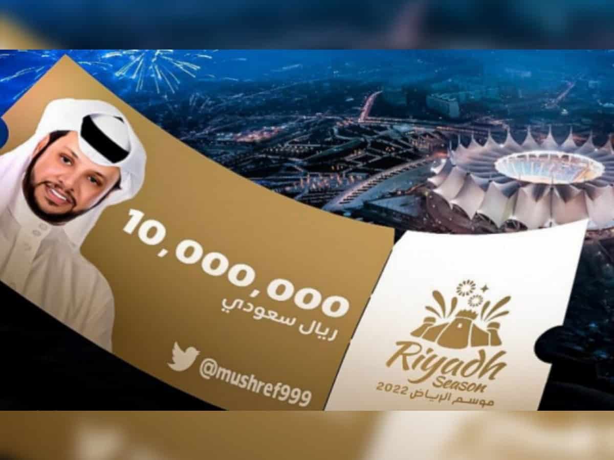 Saudi businessman buys Rs 21 Cr ticket to see Ronaldo-Messi match