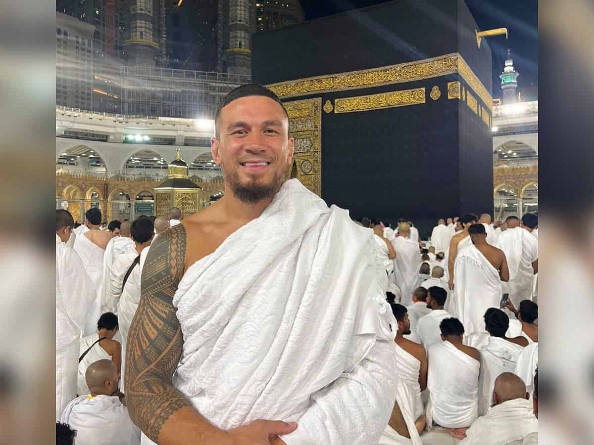 NZ boxer Sonny Bill Williams performs Umrah, shares pics