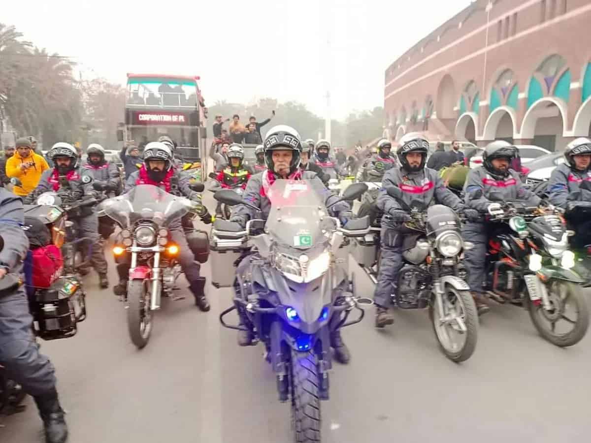 25 Pakistani bikers en route to Saudi Arabia to perform Umrah