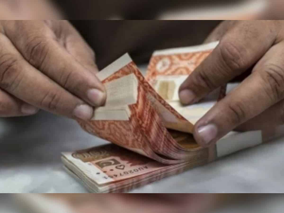 UAE rolls over $2 billion loan to Pakistan