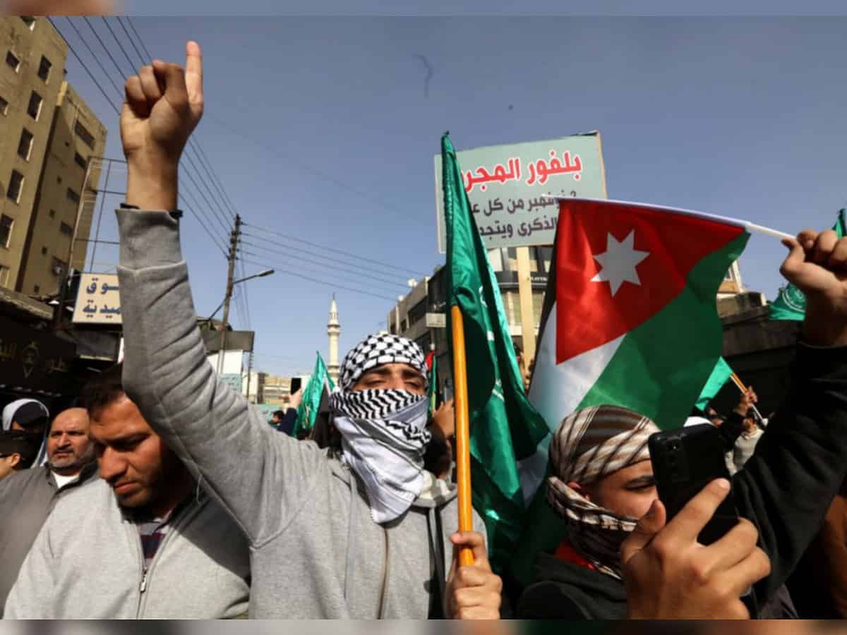 Jordanians stage protest against Israeli killing of Palestinians