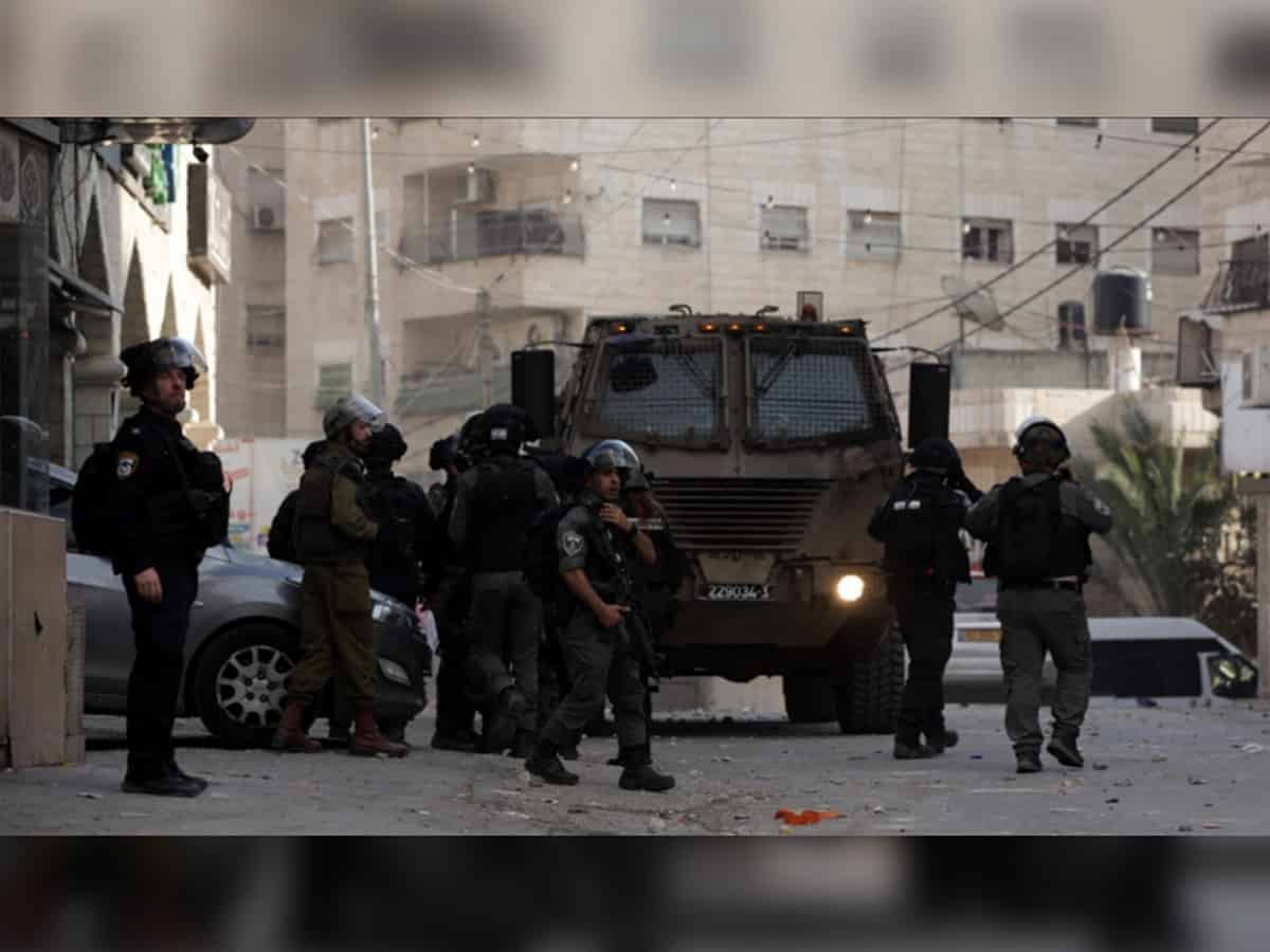 Israeli police raise alert, 42 Palestinians arrested over synagogue shooting