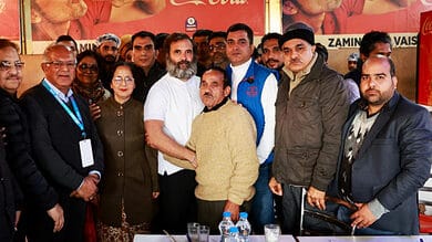 Kashmiri Pandit delegation meets Rahul during Yatra, invites him to township