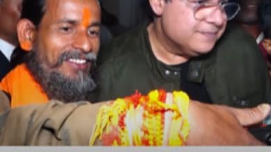 Priest asks Sajid Khan to chant Jai Shri Ram, Video viral