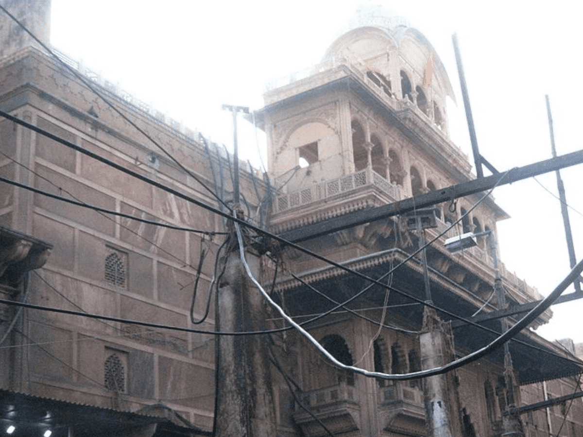 Mathura residents send letters in blood to PM, CM against temple corridor