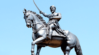 Karnataka town tense as abusive post on Shivaji surfaces