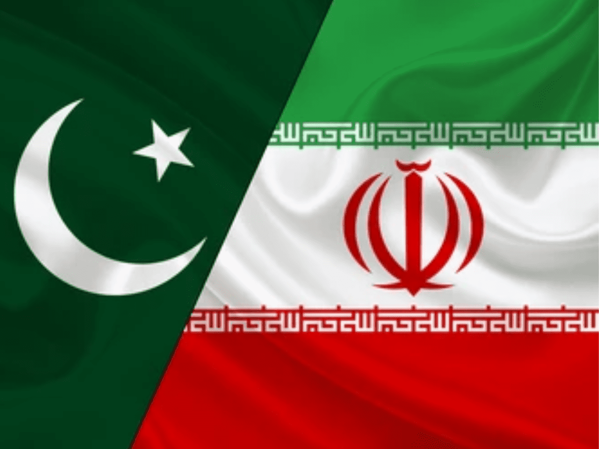 Iran, Pakistan call for setting up joint military task force