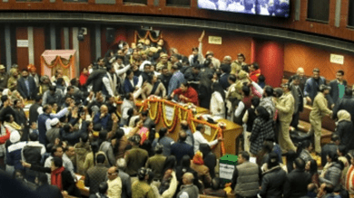 MCD House adjourned as AAP, BJP councillors clash