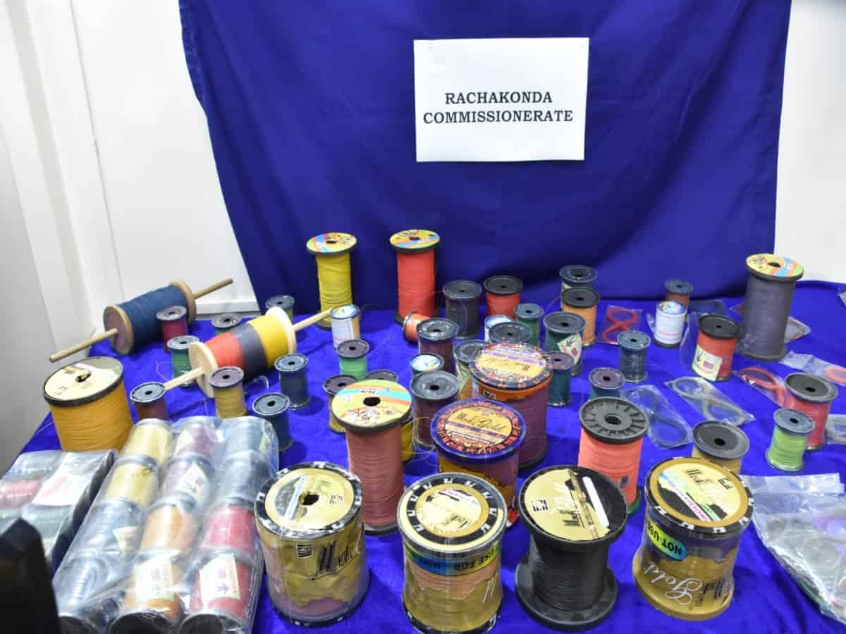 Hyderabad: 843 bobbins, 966 pouches of Chinese Manja seized in shop raids
