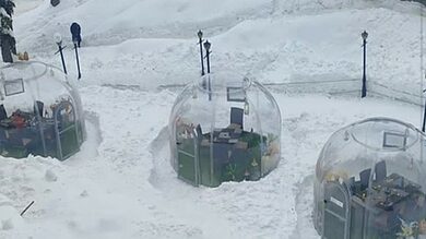 Glass igloo restaurant in Gulmarg