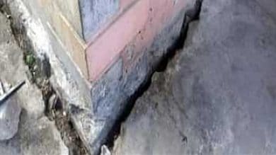 Houses in J&K's Doda develop cracks, 19 families shifted