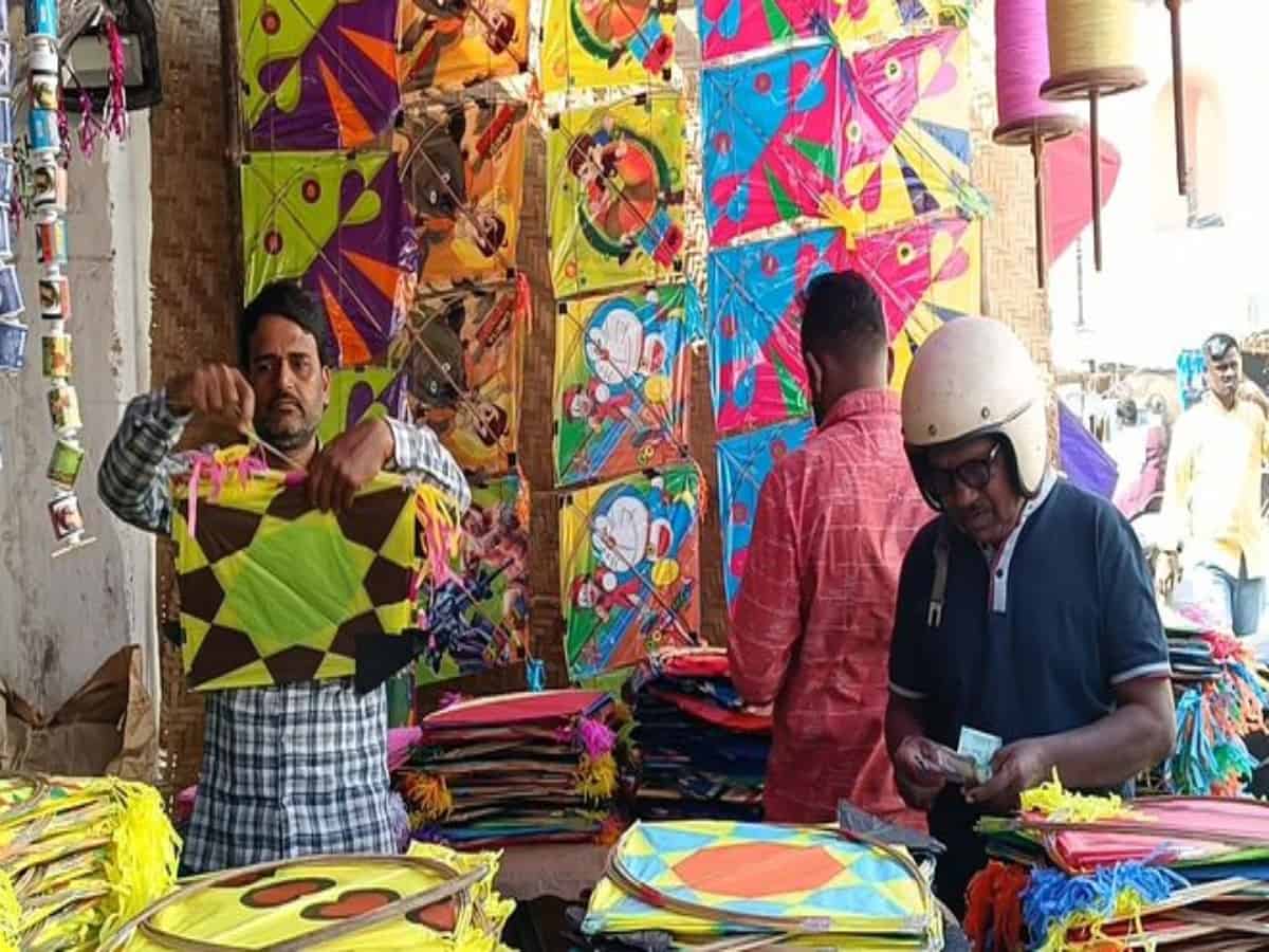 Hyderabad: Major hike in Kite sales ahead of Sankranti