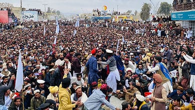 Pakistan: Thousands protest against terrorism in South Waziristan