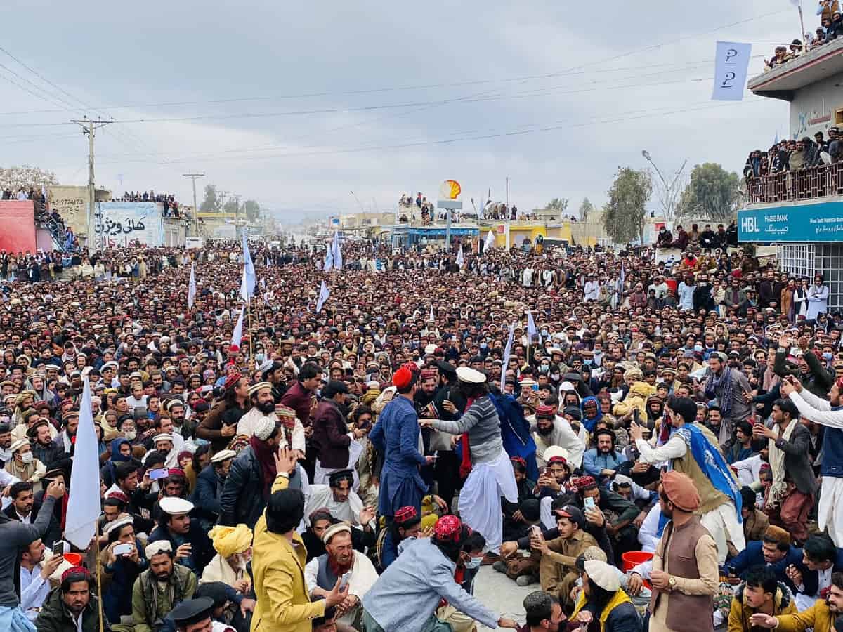 Pakistan: Thousands protest against terrorism in South Waziristan