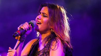 Amid 'Pathaan' success, Sona Mohapatra calls 'Besharam Rang' a 'mediocre song'