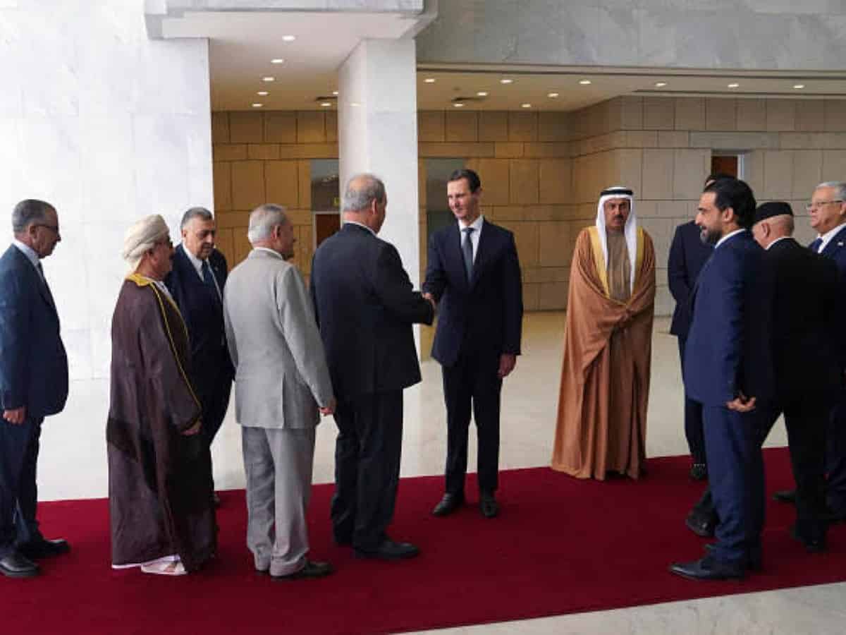 Top Arab lawmakers visit Syria