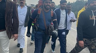 Shihab gets permission to pass through Pakistan for his walk to Haj