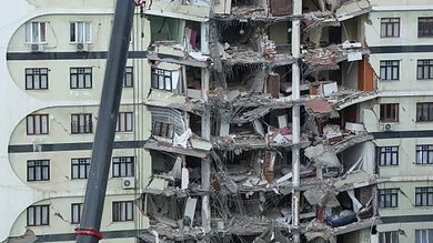 Turkey-Syria earthquake: Death toll rises to over 5200, 25900 injured