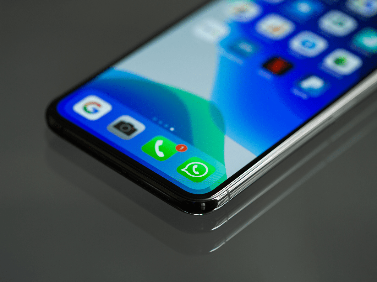 Iphone whatsapp