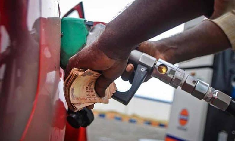 BJP holds state-wide protest in Karnataka over hike in petrol and diesel prices