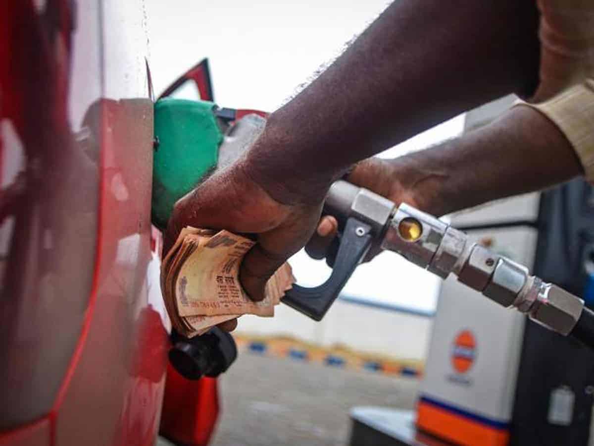 BJP holds state-wide protest in Karnataka over hike in petrol and diesel prices