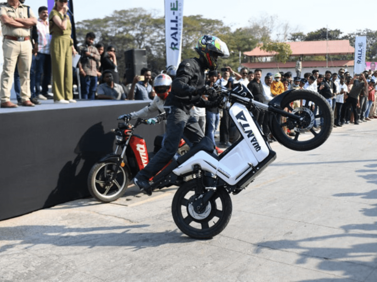 Hyderabad: E-mobility week kick starts with 'Rall-E' at Peoples Plaza