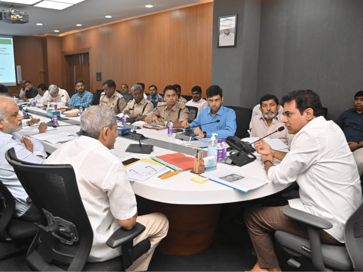 KTR reviews arrangements for Maha Shivaratri fest in Vemulawada