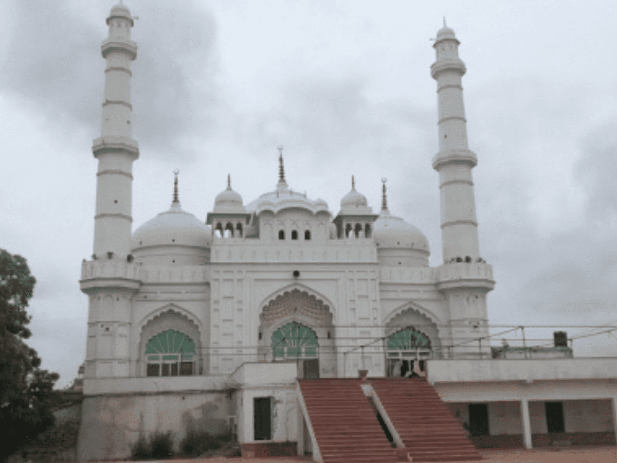 Hindus allowed to appeal for survey of Teele Wali Masjid in Lucknow