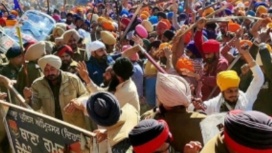 Supporters of Khalistan sympathiser Amritpal clash with police