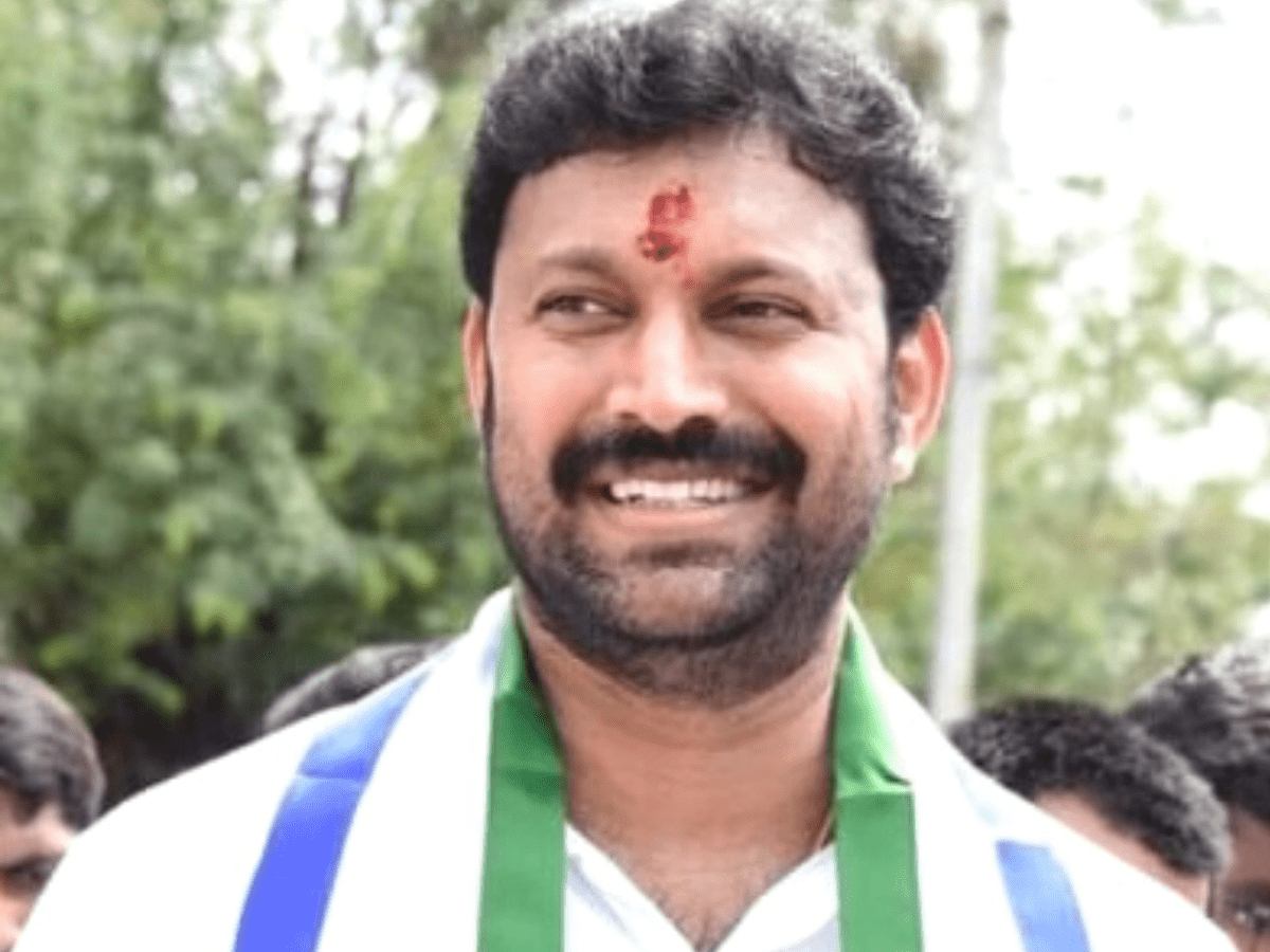 Setback to Kadapa MP in Vivekananda Reddy murder case