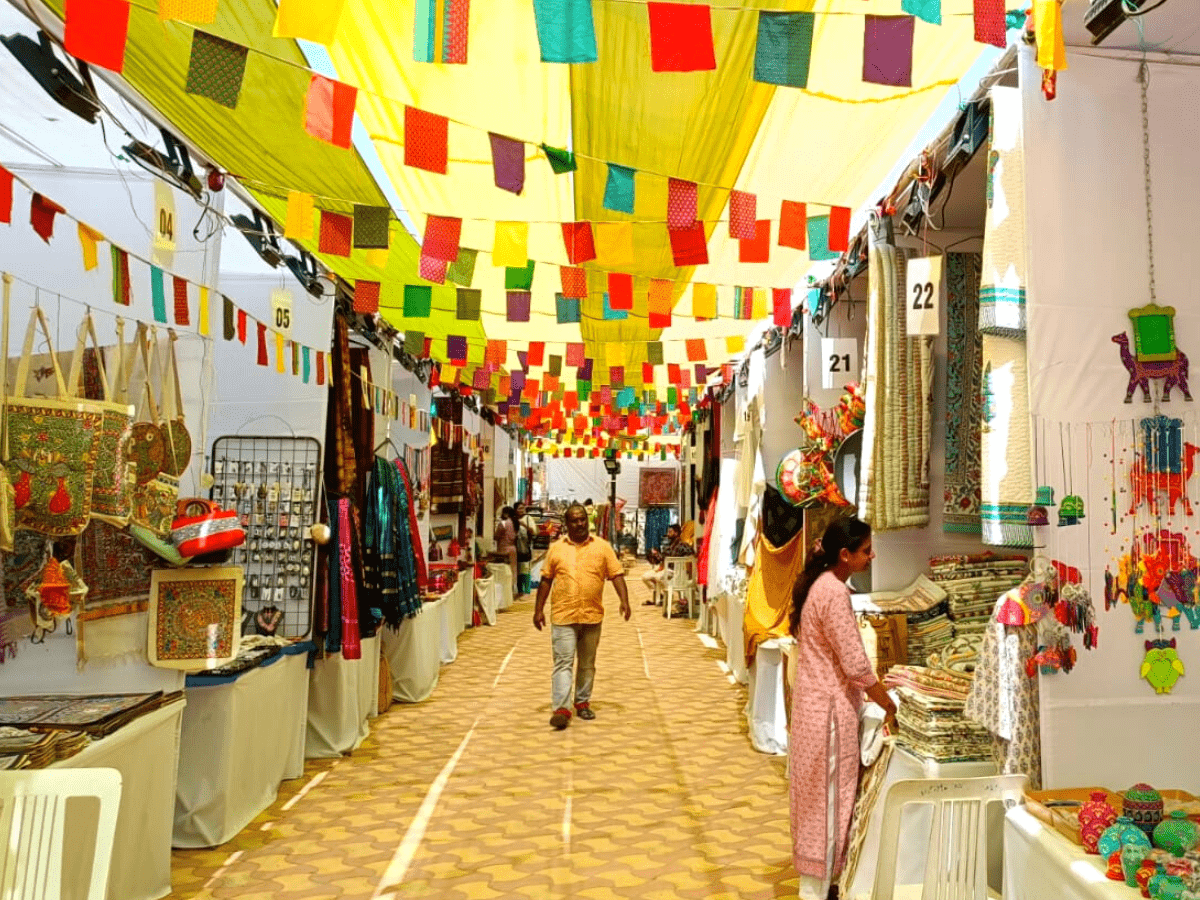 Dastakari Haat expo in Hyderabad fasinate craft lovers