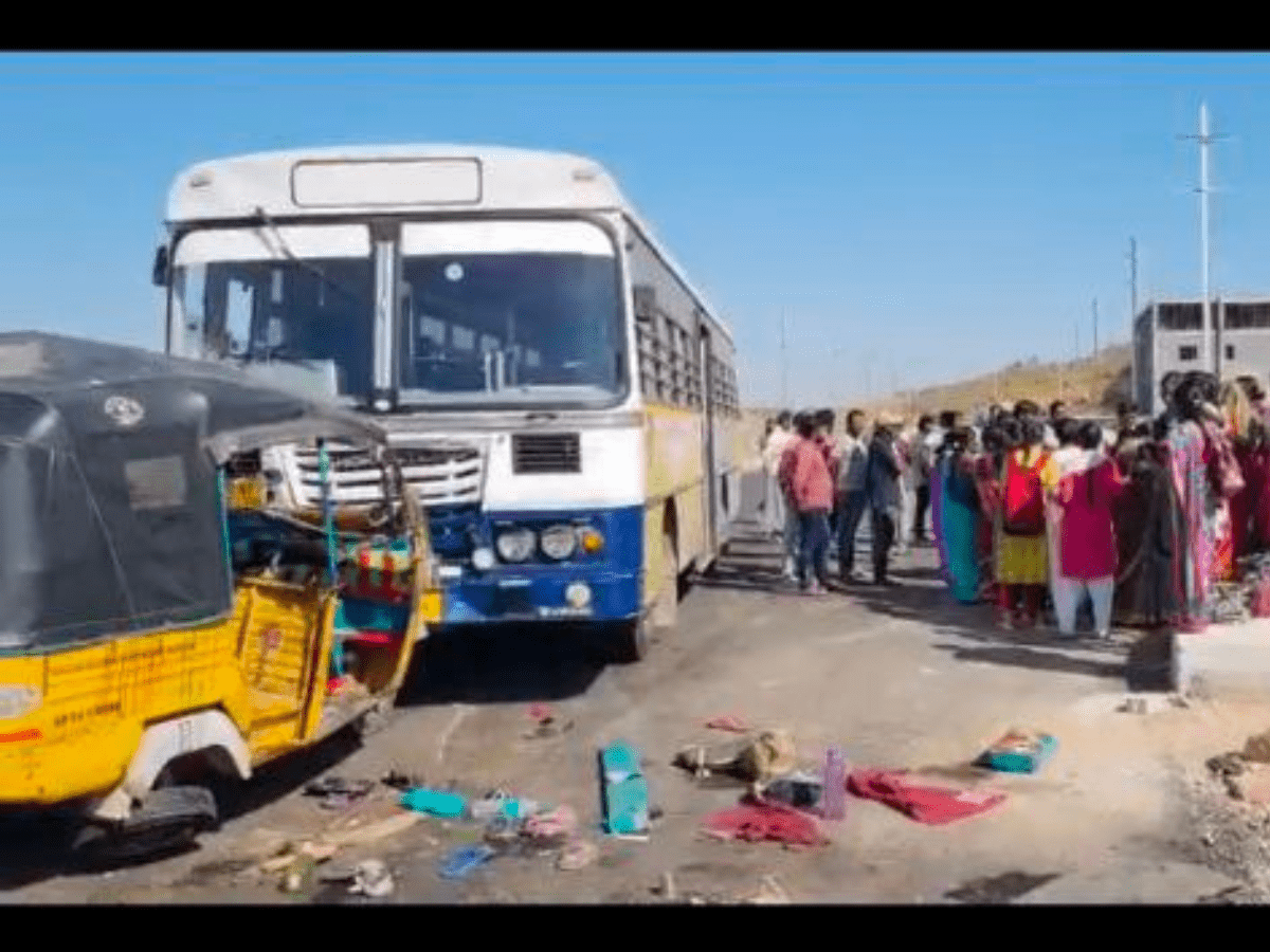 Telangana: Four women workers die in road accident in Yadadri