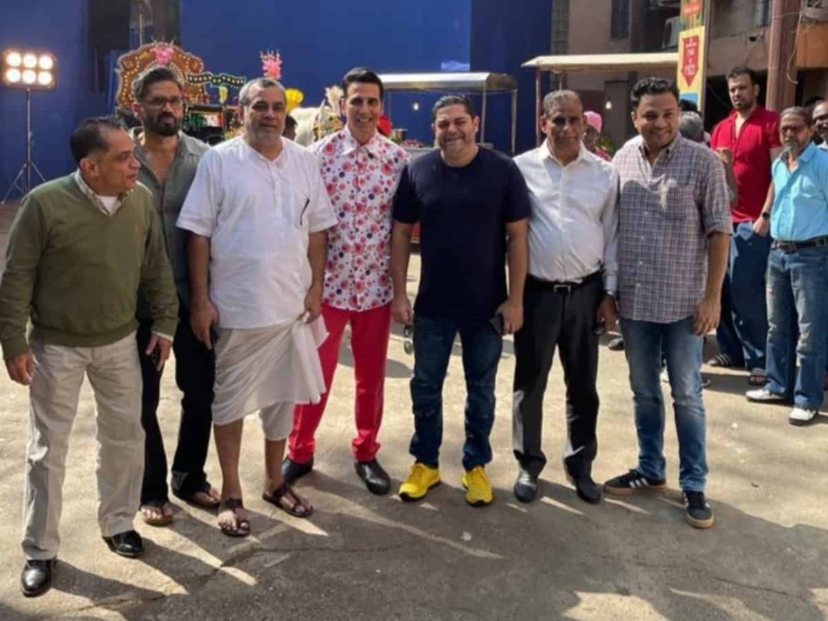 Hera Pheri 3 is on, pic of Akshay, Suniel Shetty, Paresh Rawal from sets goes viral