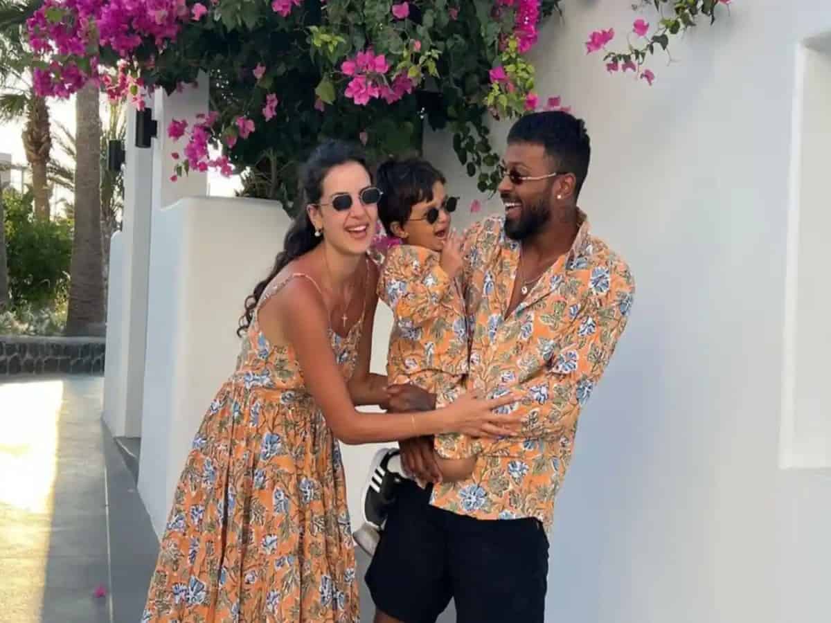 Hardik Pandya, Natasha Stankovic arrive with son in Udaipur for wedding